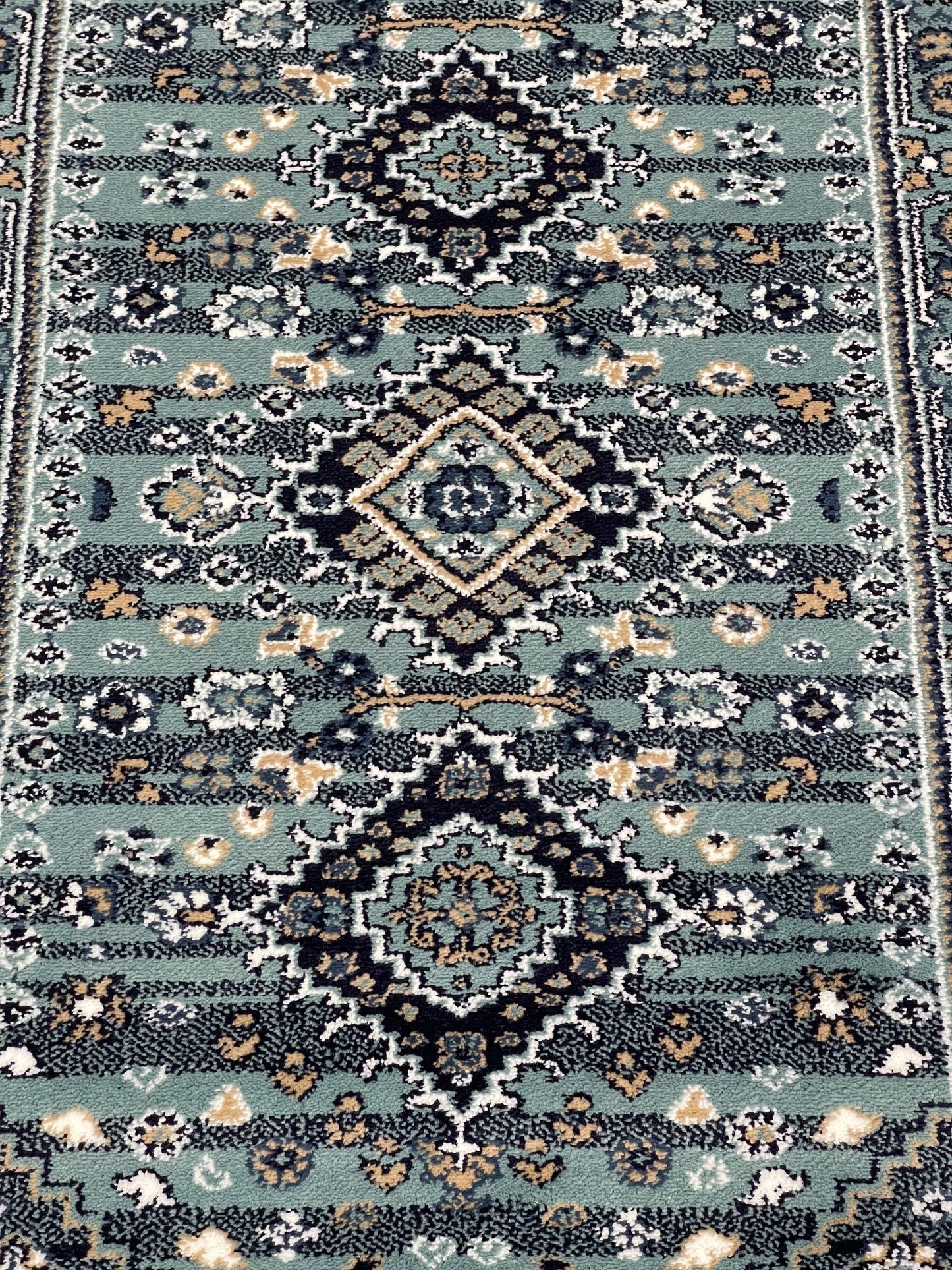 Feroze Persian Polypropylene Woven Rug.  Size : 2.6 ft width x 6.6 ft length  (80 cm x 200cm)