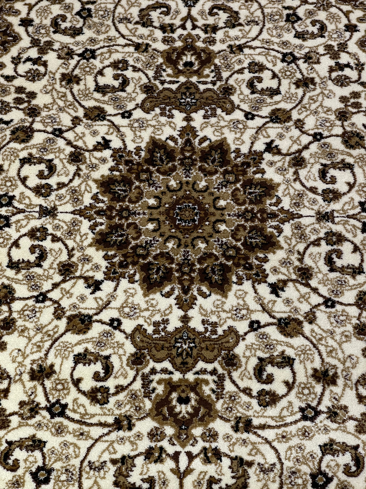 Persian polypropylene Rug,back woven(Article-19-Off White)
Size : 5ft width  x 7.3ft length (150cm x 220cm)