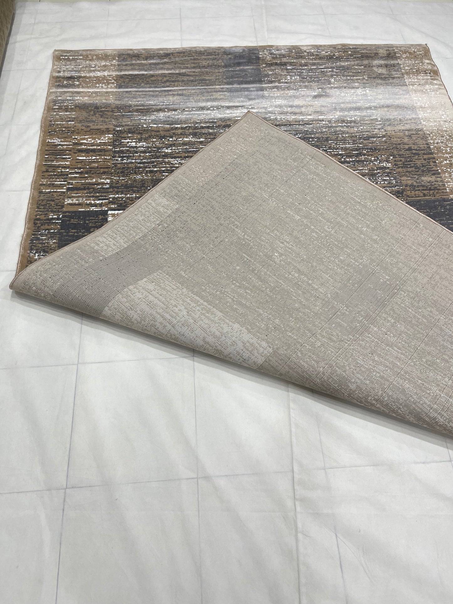 Persian polypropylene Rug,back woven(Article-23-Mink)
Size: 6.6 ft width x 9.6 ft length (200cm x 290cm)