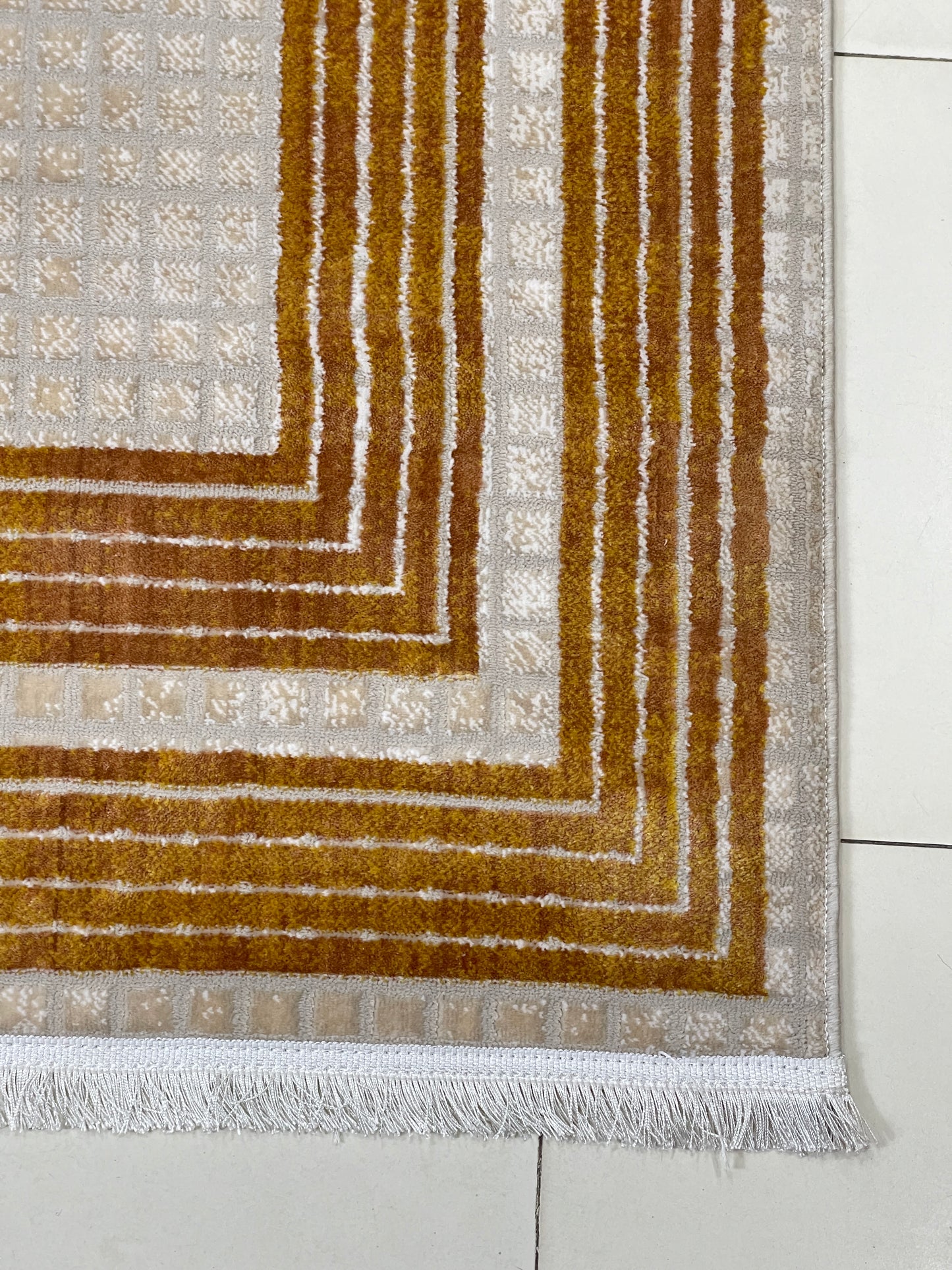 Irani viscose Rug , Woven Back
Article-301-Rust
Size : 3 ft width x 5 ft length (100 cm x 150cm)