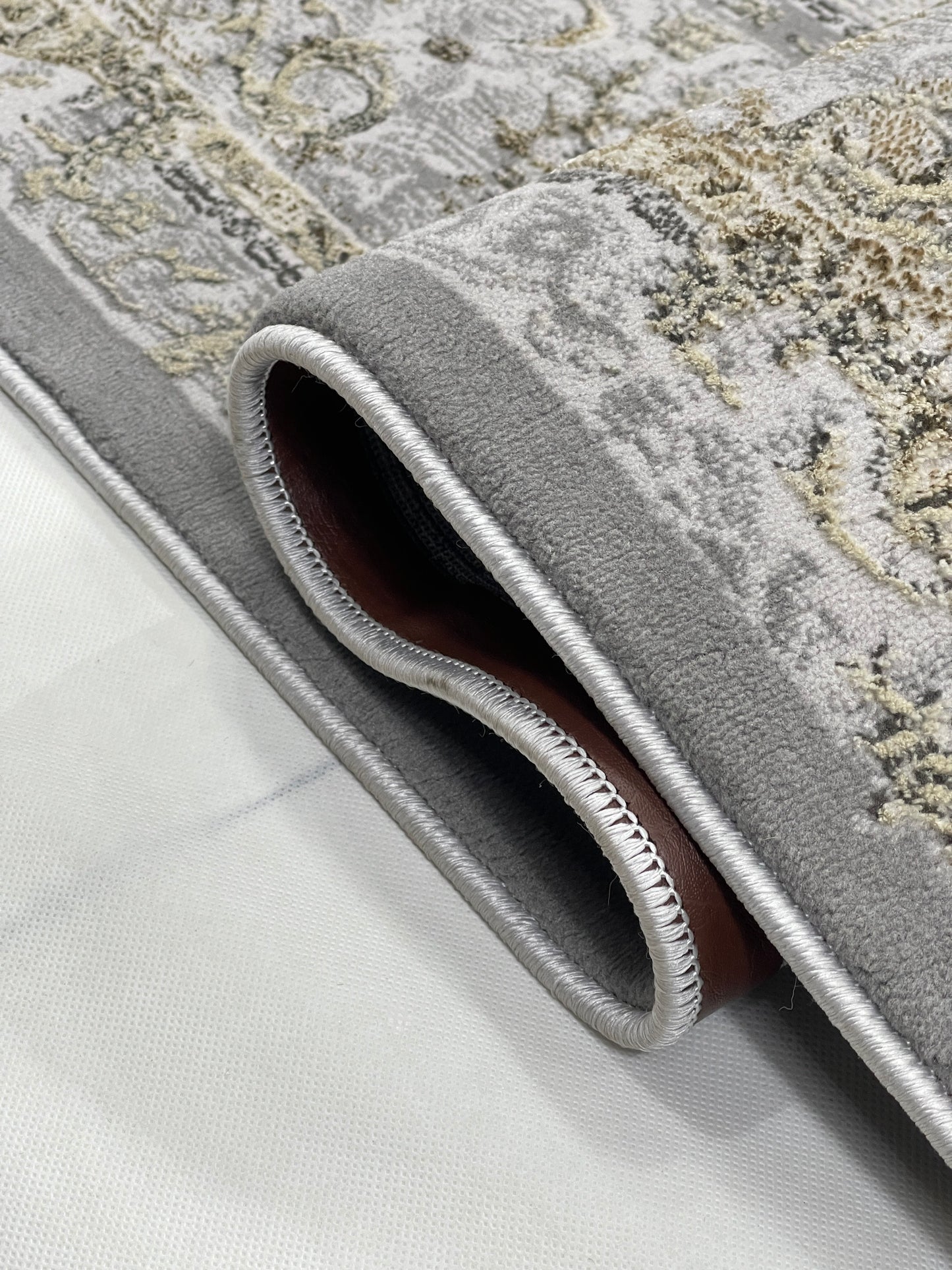 New Turkish Silk (Surya A) 
Size: 6.6 ft width x 9.6 ft length (200cm x 290cm)
Article -610- Grey