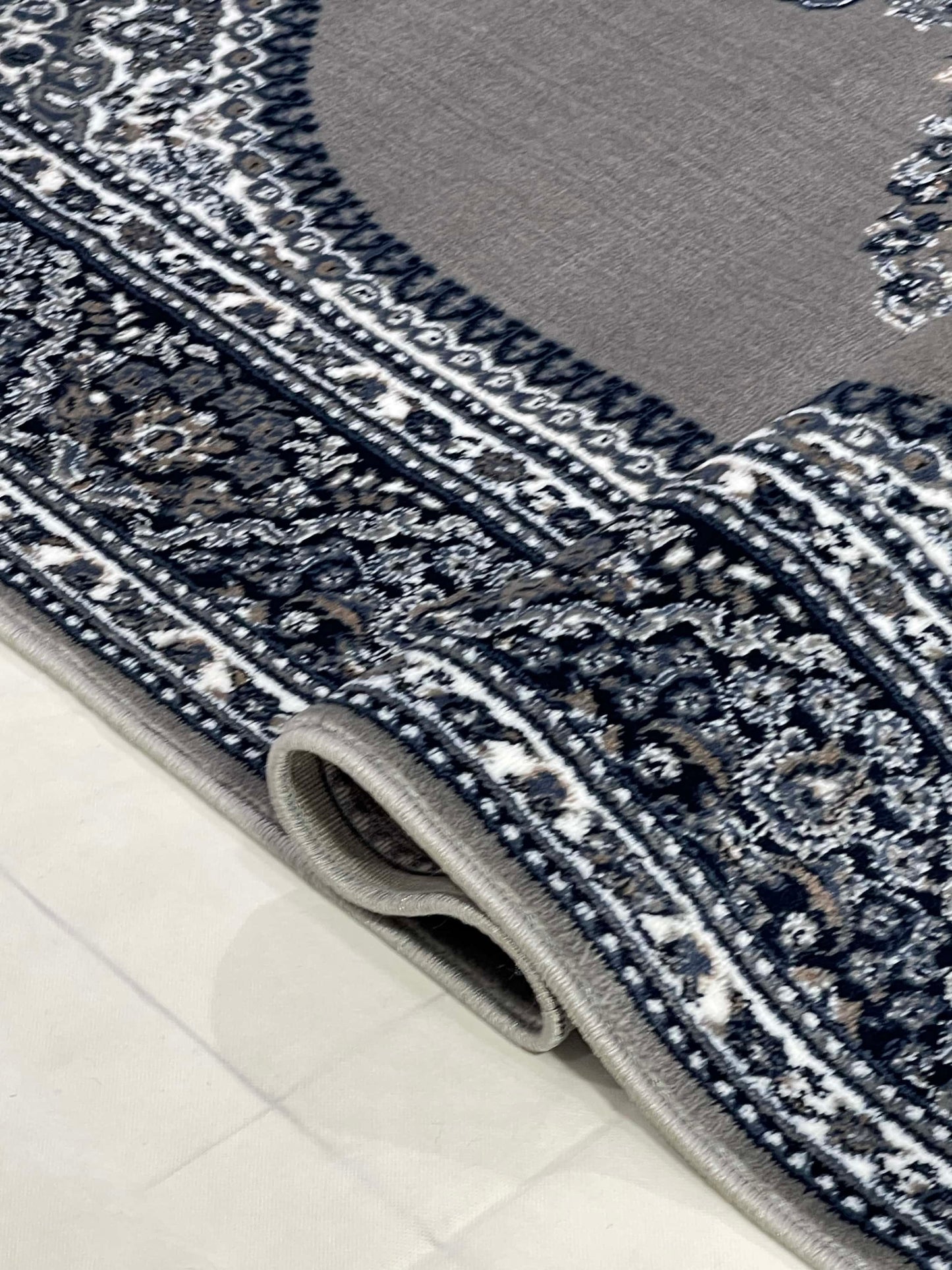 Persian polypropylene Rug,back woven(Article-22-Grey)