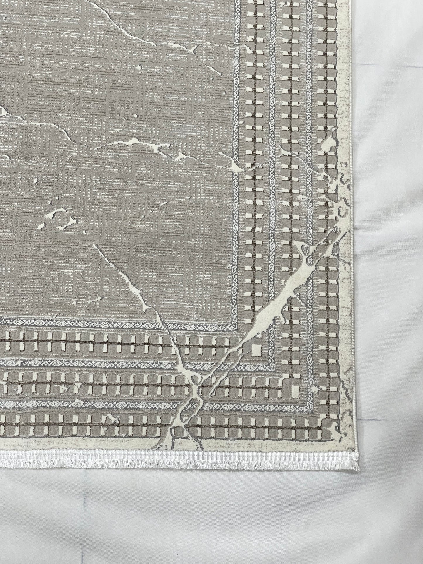 New Turkish Silk (Surya A) 
Size: 6.6 ft width x 9.6 ft length (200cm x 290cm)
Article -626- Off White , Grey