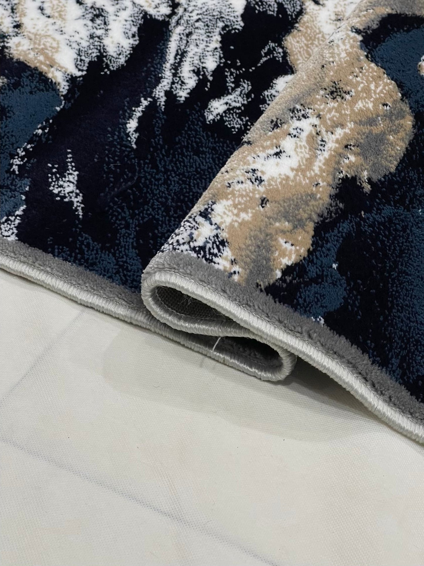 Modern polypropylene Rug,back woven(Article-1560-Grey)
