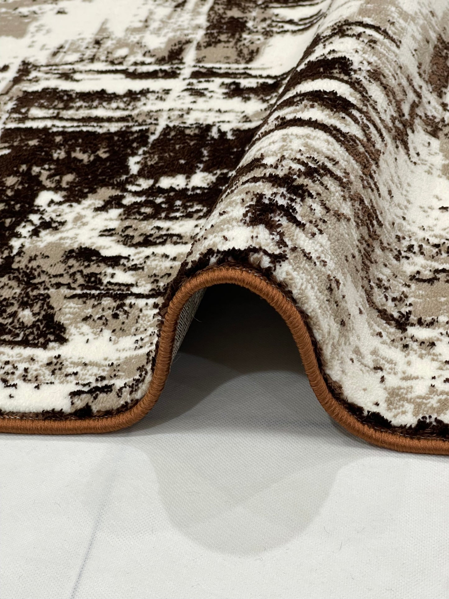 Polyester Silk Woven Rug.(Article-1453-Brown) Size : 3 ft width x 5 ft length ( 100cm x 150cm)