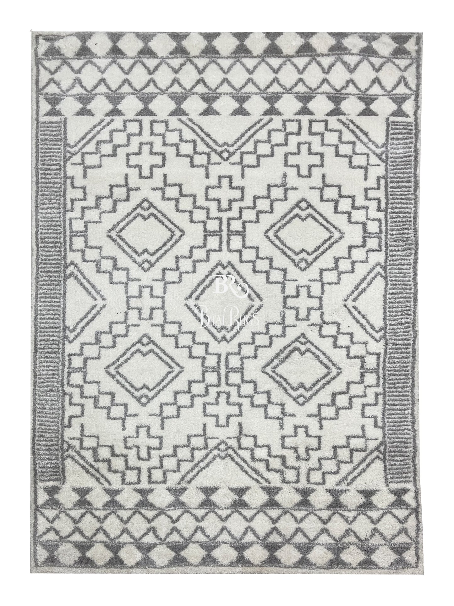Turkish Shaggy Rug With Woven Back.  Size : 5 Ft Width x 7.3 Ft Length (160cm x 220cm) Article-04-Off White