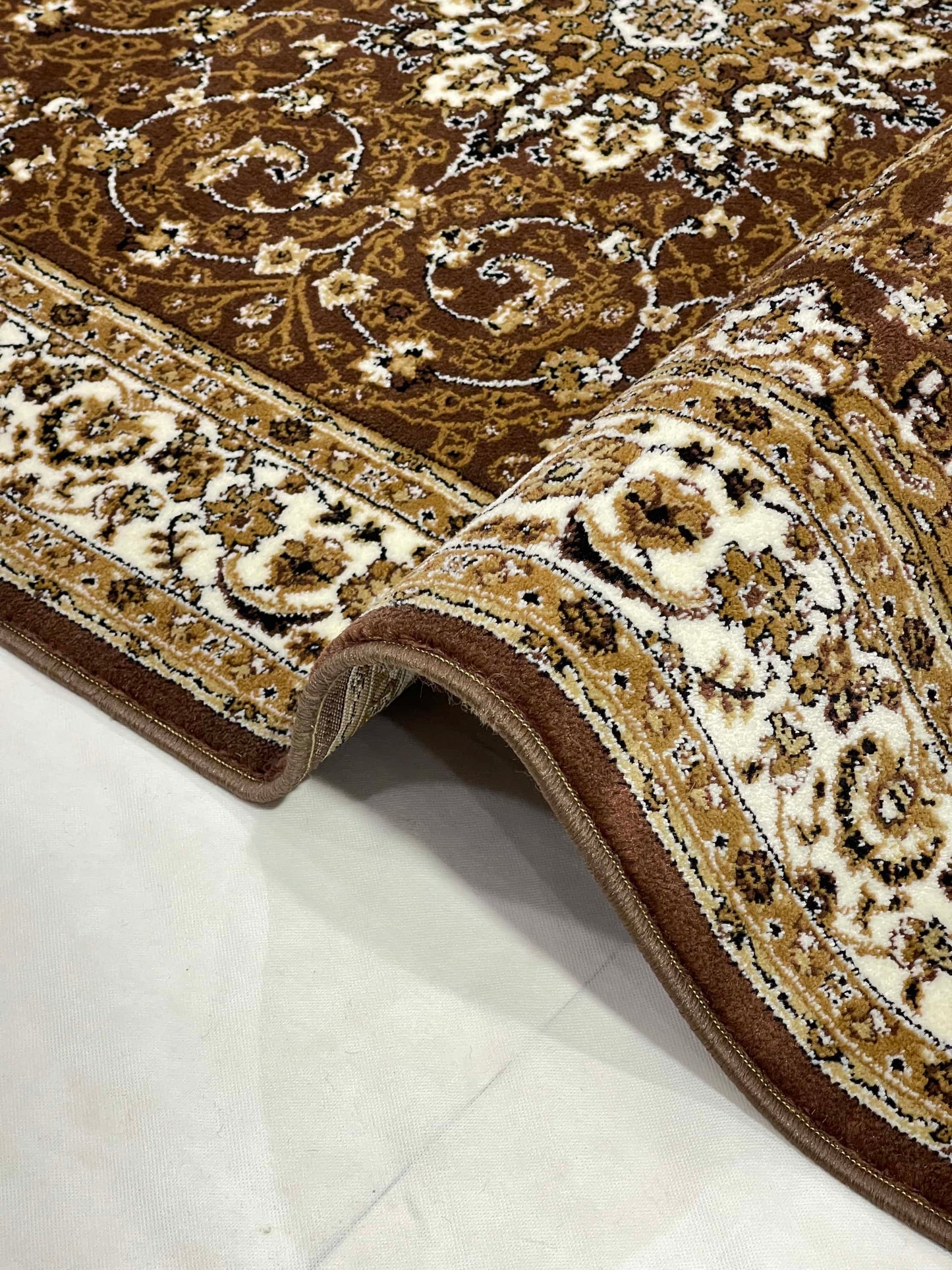 Persian polypropylene Rug,back woven(Article-25-Brown)
Size : 5ft width  x 7.3ft length (150cm x 220cm)