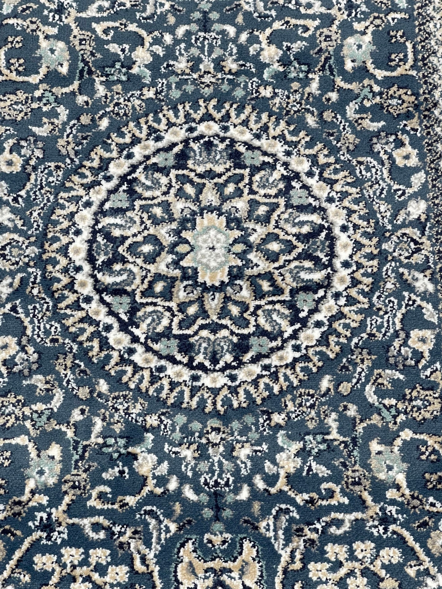 Blue Persian Polypropylene Woven Runner.
Size : 2.6 ft width x 6.6 ft length 
(80 cm x 200 cm)