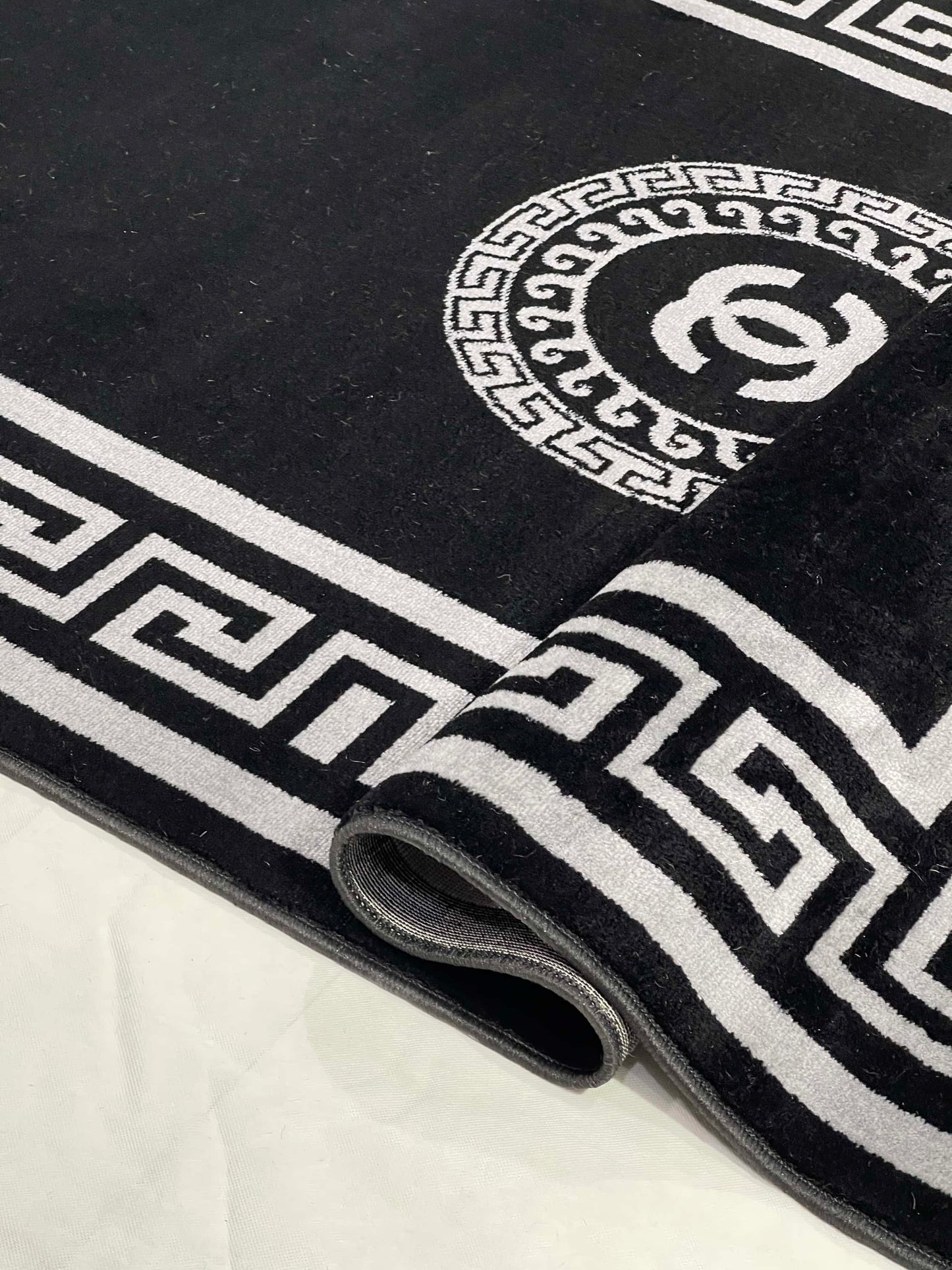 Versace polypropylene Rug,back woven(Article-873-Black,)