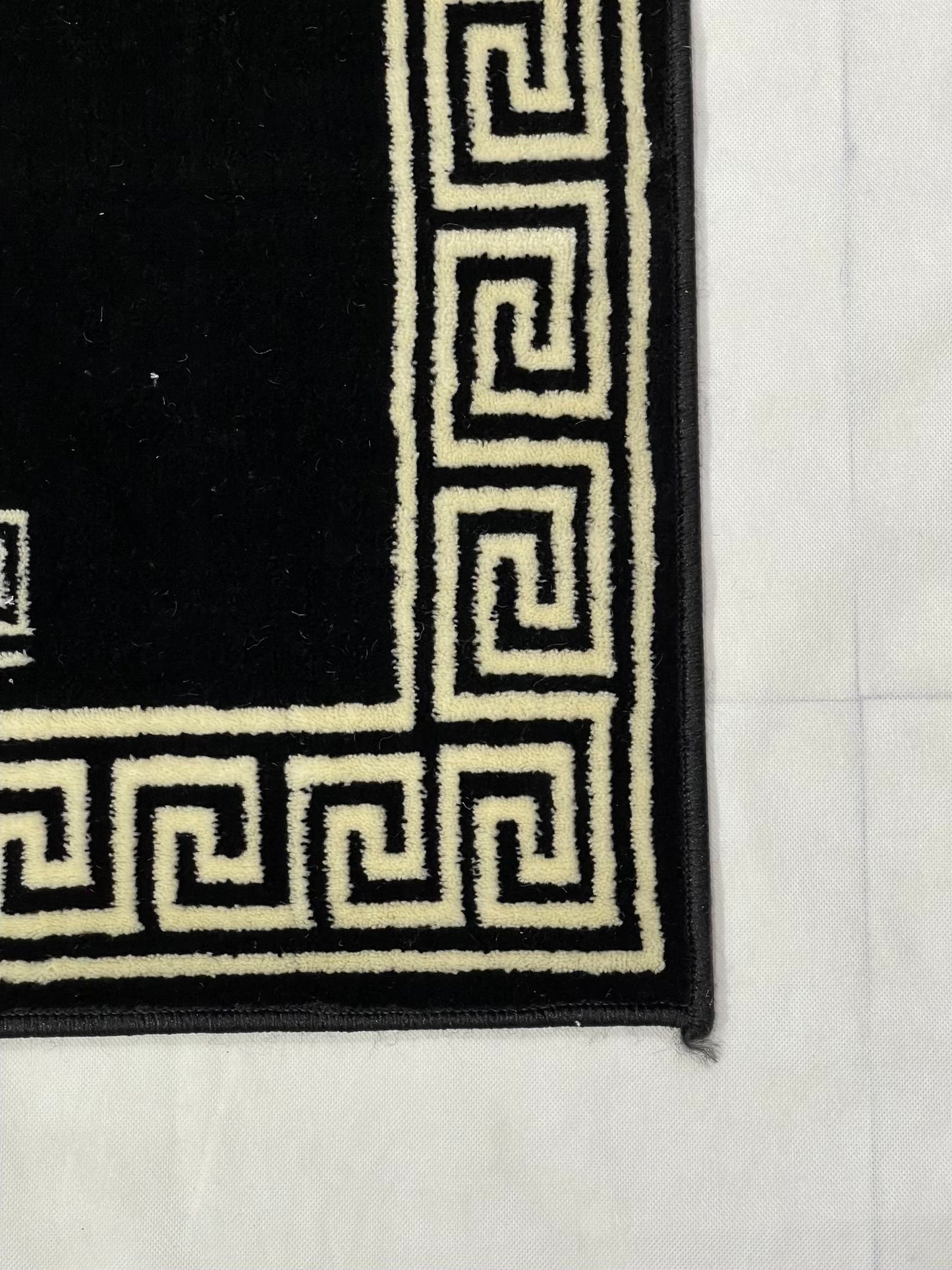 Black versace Polypropylene Woven Runner.
 Size : 2.6 ft width x 6.3 ft length
 (80 cm x 200cm)