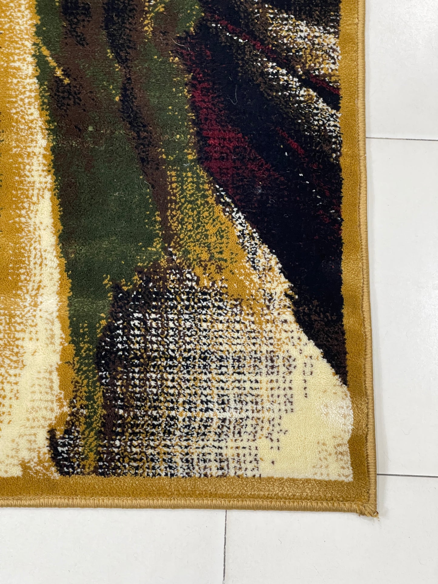 Modern polypropylene Rug,back woven
(Article-123-Gold)
Size : 4 ft width x 5.6 ft length (120 cm x 170 cm)