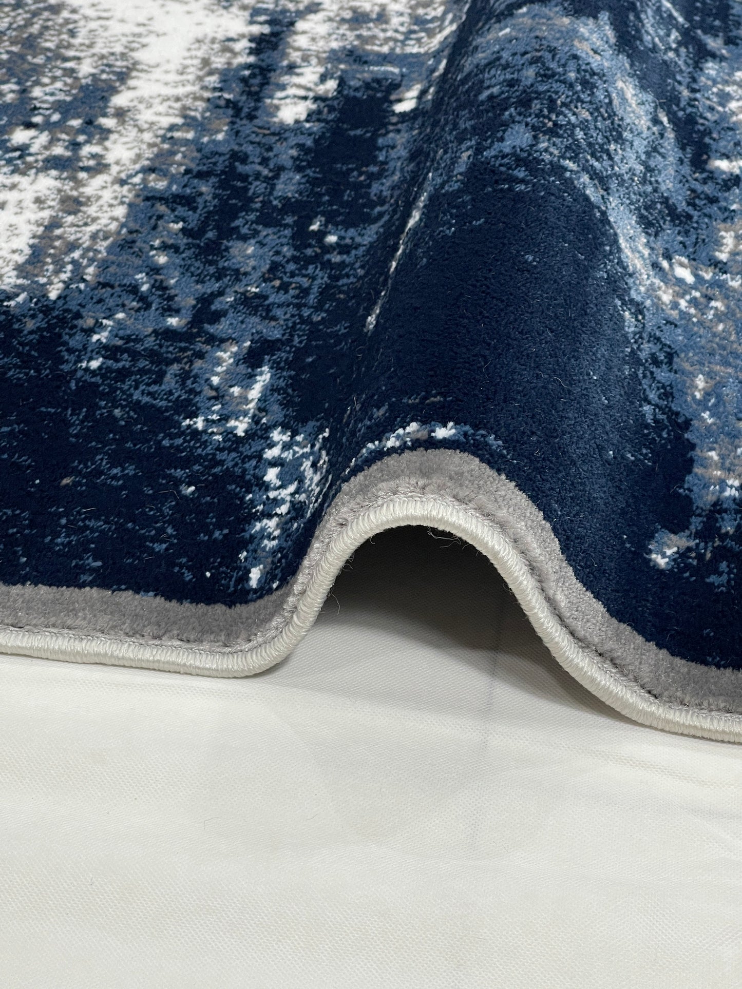 Modern polypropylene Rug,back woven(Article-303-Grey)