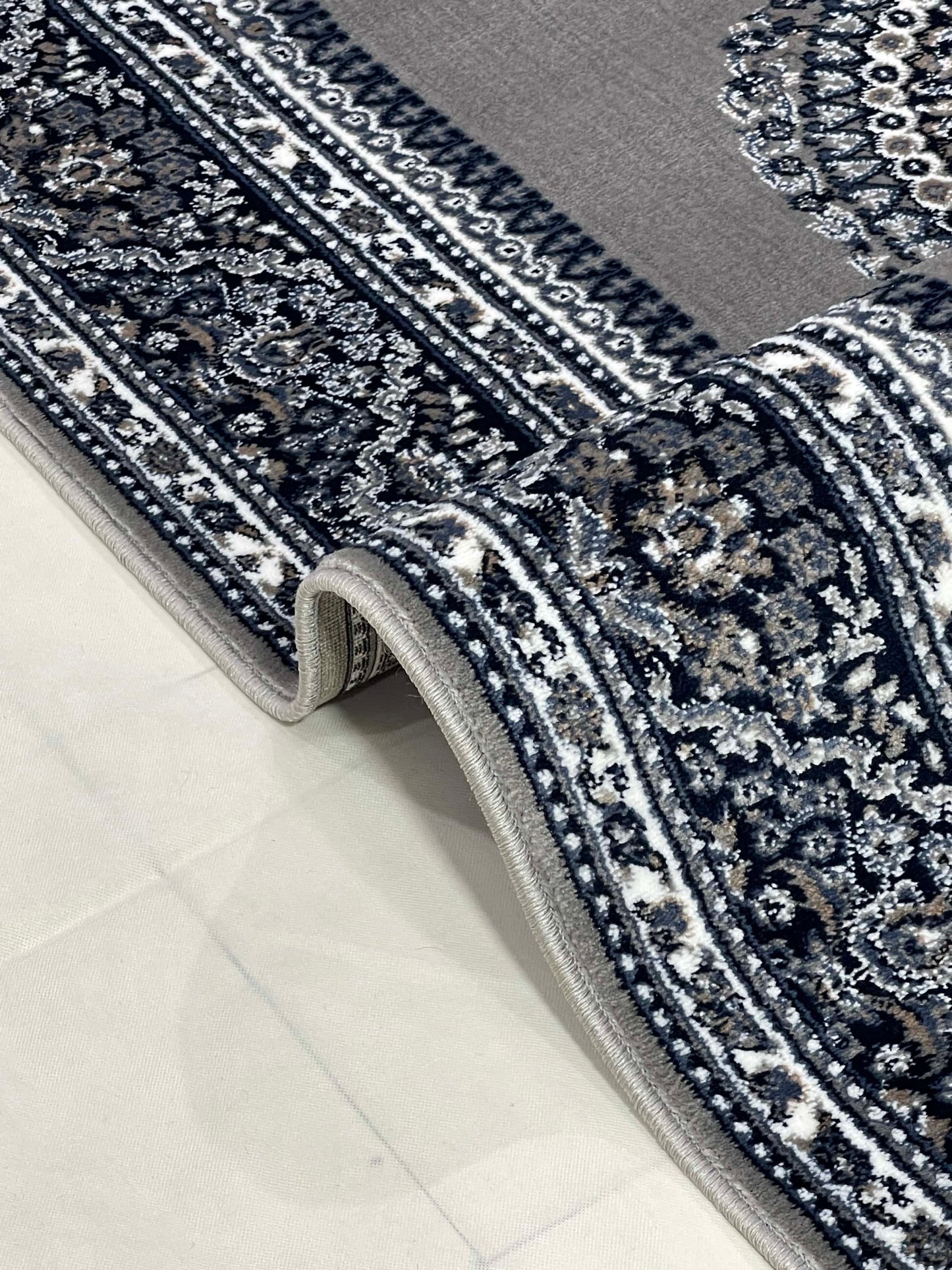 Persian polypropylene Rug,back woven(Article-22-Grey)