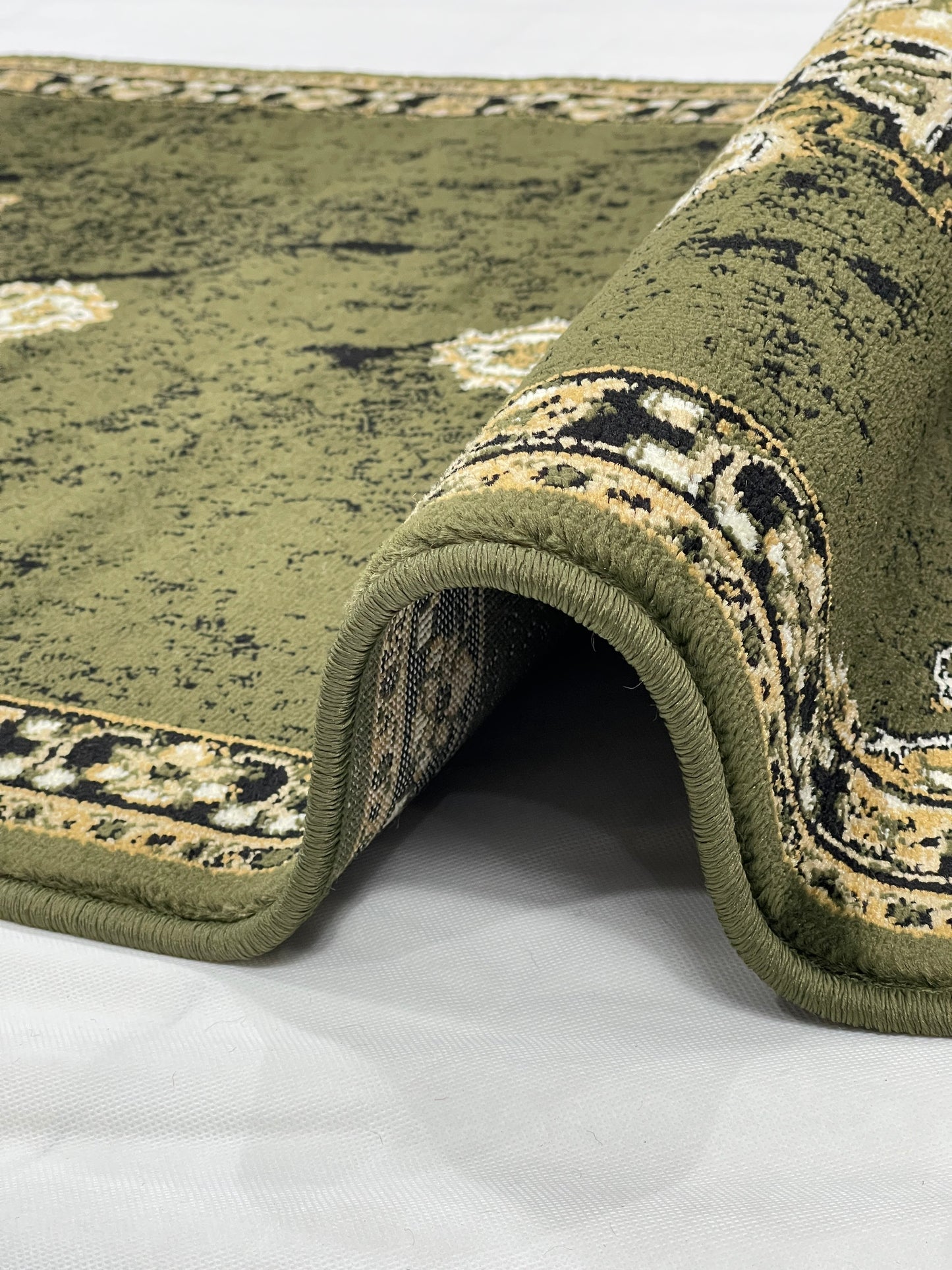 Green Persian Polypropylene Woven Rug.
 Size : 2.6 ft width x 6.6 ft length
 (80 cm x 200cm)