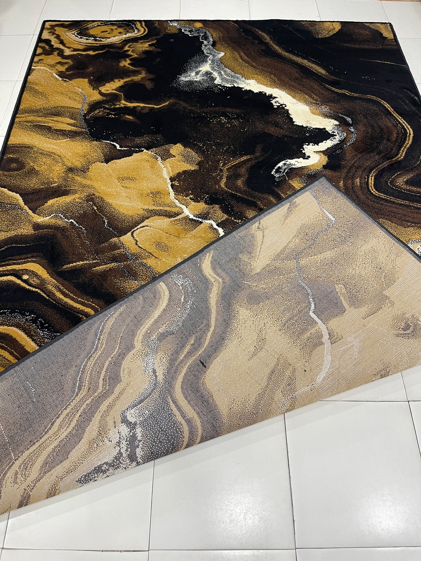 Modern polypropylene Rug,back woven(Article-427-Black)
Size : 6.6 ft width x 9.6 ft length (200cm x 290cm)