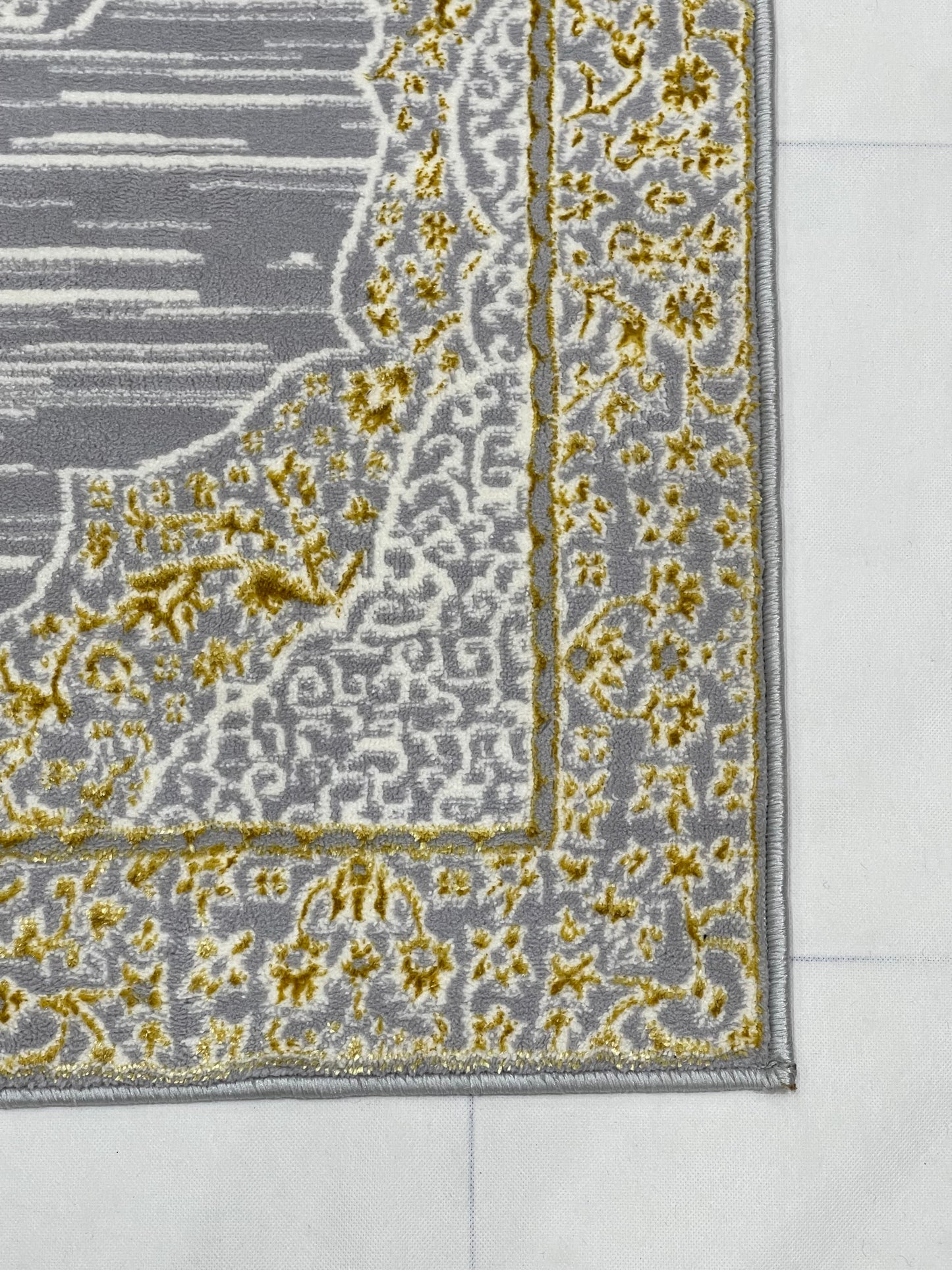 Polyester Silk Woven Rug.(Article-1455-Grey) Size : 3 ft width x 5 ft length ( 100cm x 150cm)