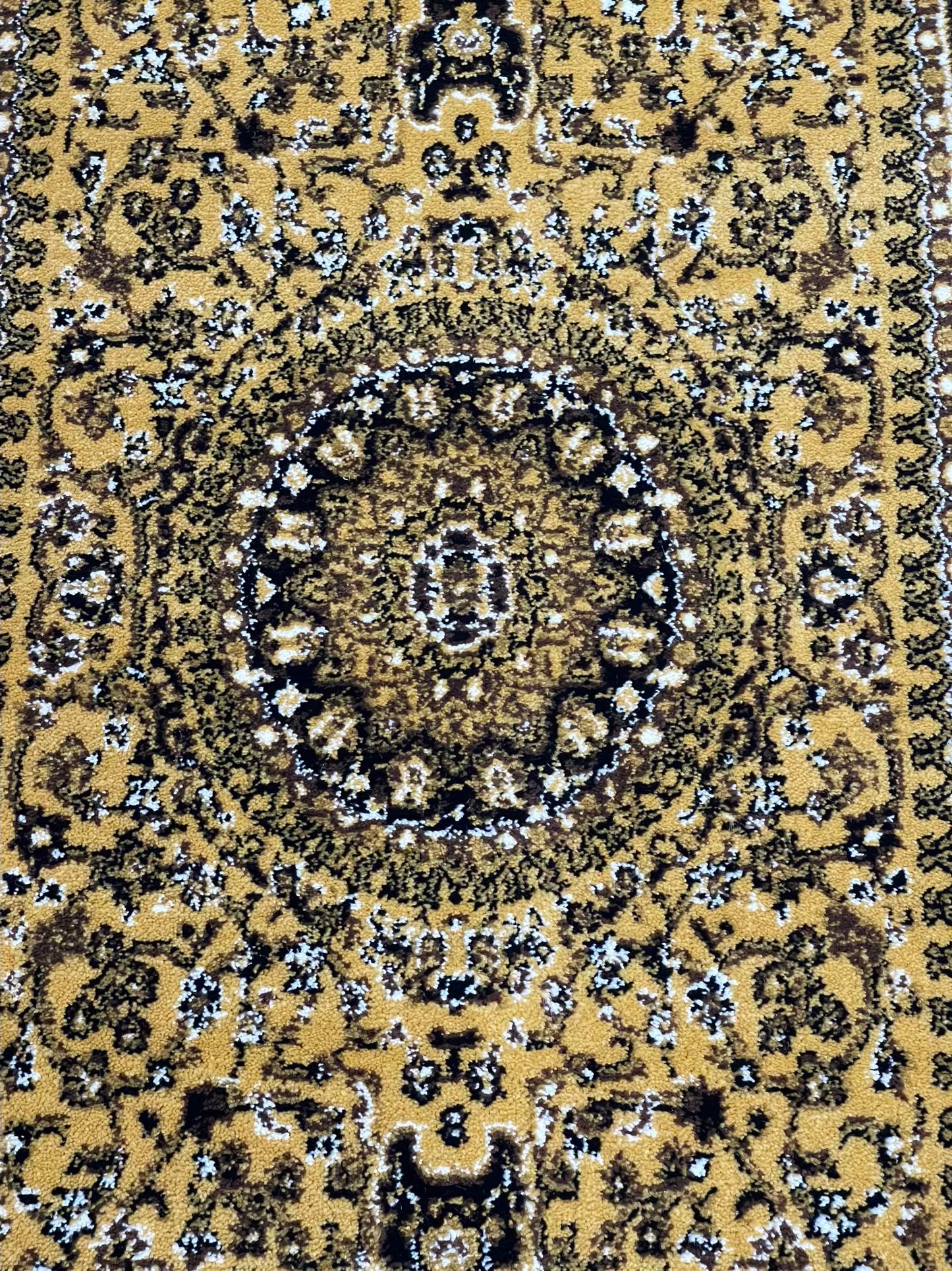 Gold Persian Polypropylene Woven Runner.
Size : 2.6 ft width x 6.6 ft length 
(80 cm x 200 cm)