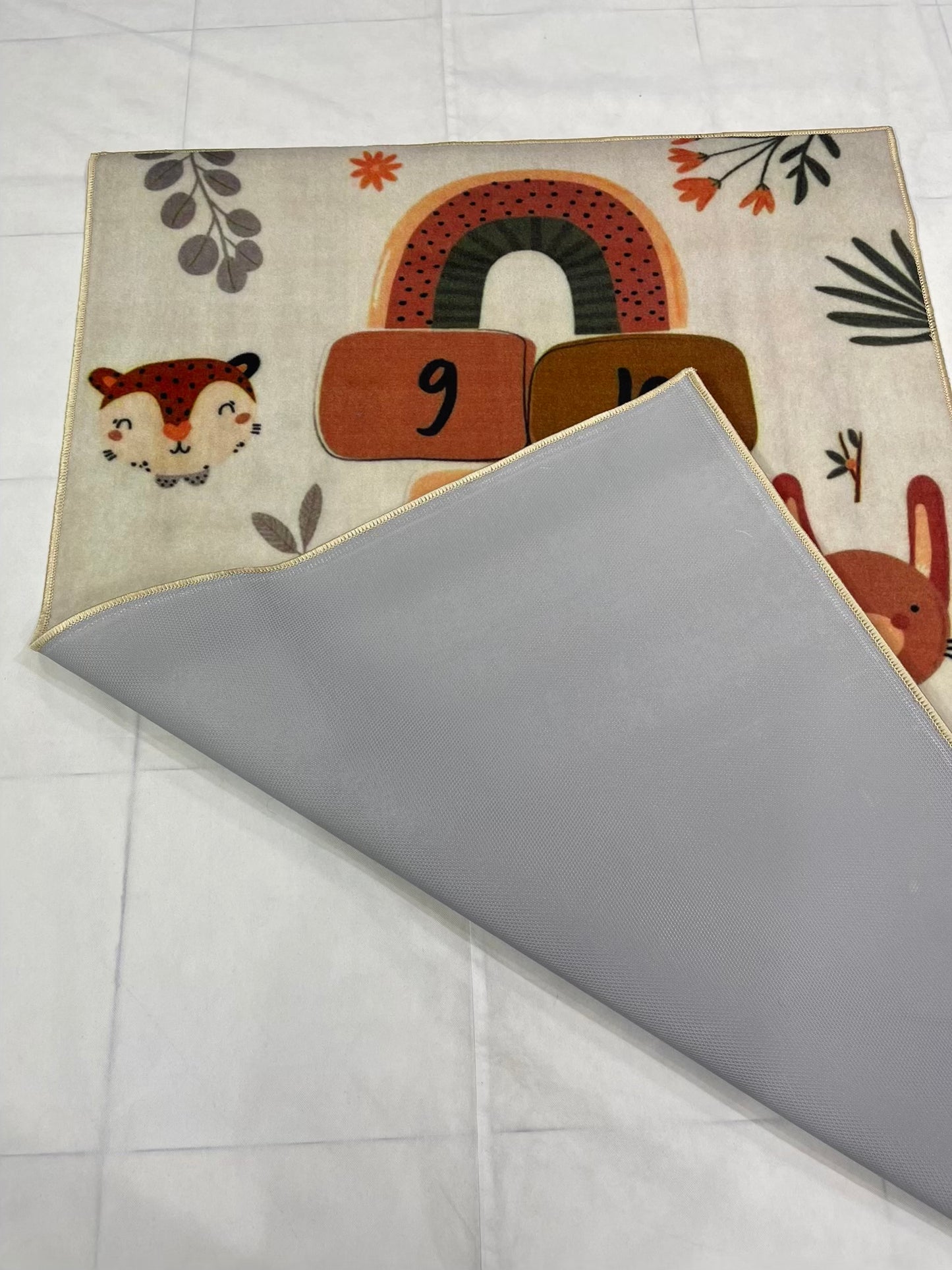 TPR Non Woven Rugs For Kids Room
Article-22-Skin