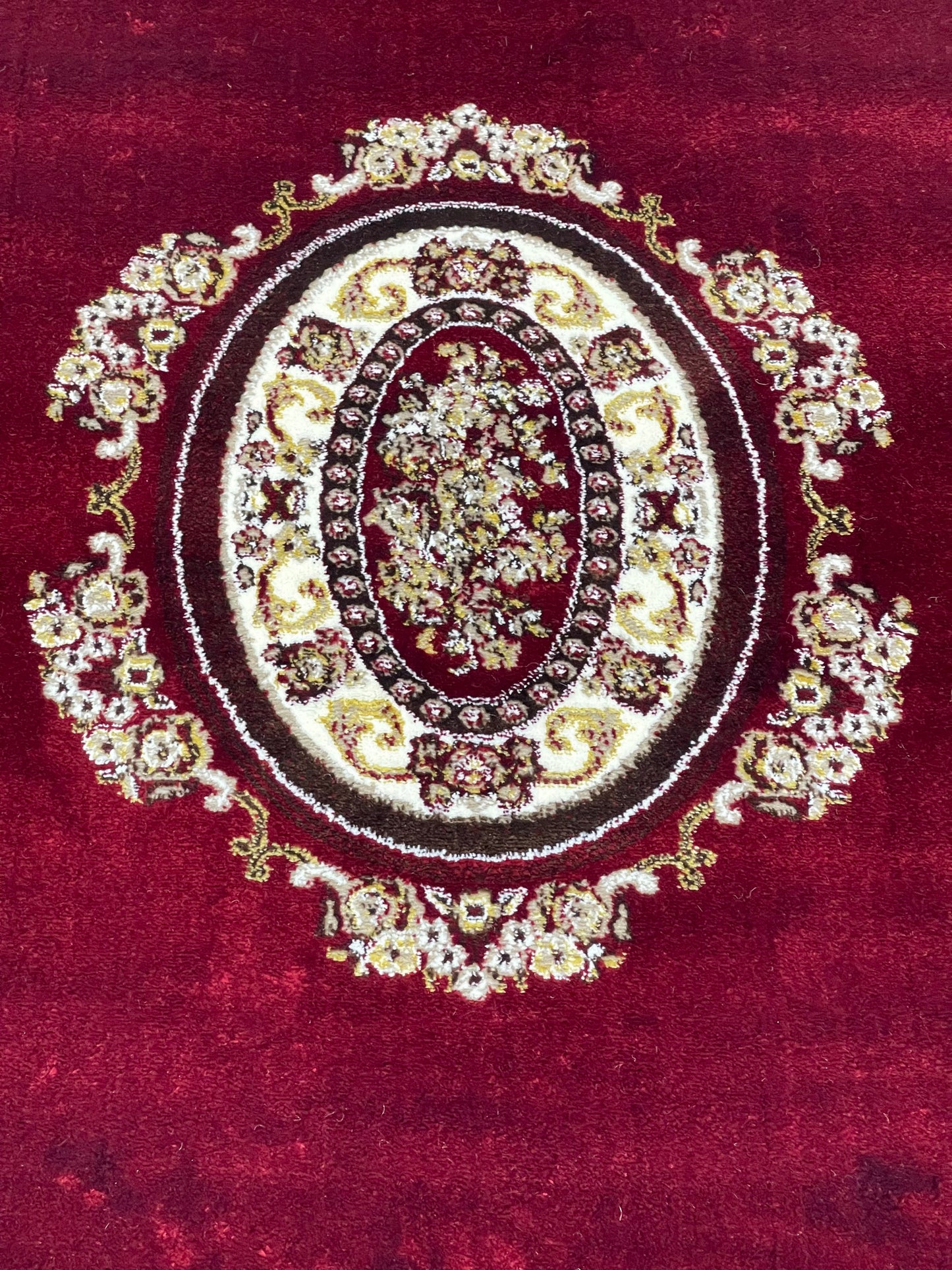 Polyester Silk Woven Rug.(Article-1575-Red) Size : 4 ft width x 5.6 ft length