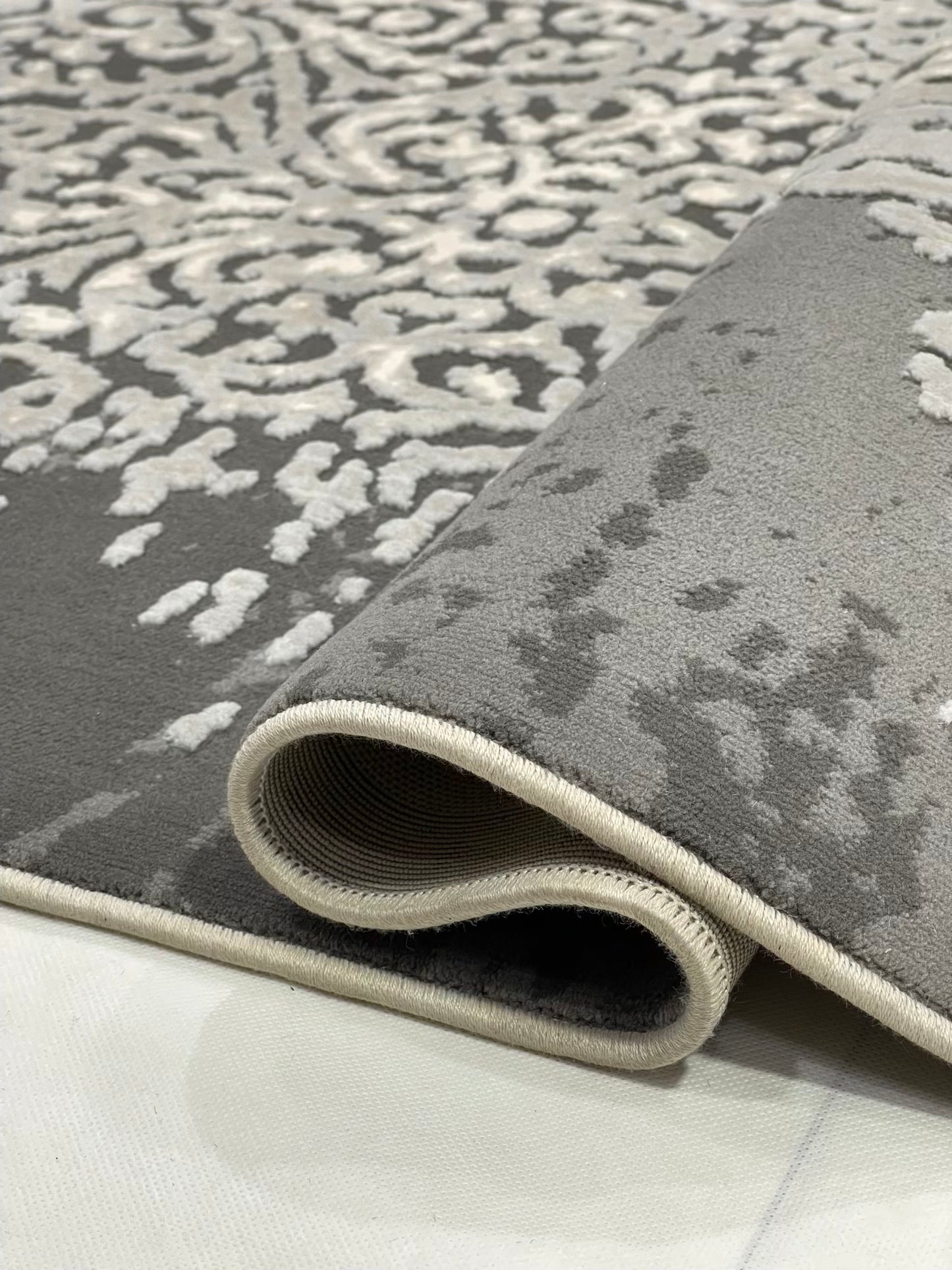 Irani Vintage Woven Rug.
 Article -2030-Grey
Size: 6.6 ft width x 9.6 ft length (200cm x 290cm)