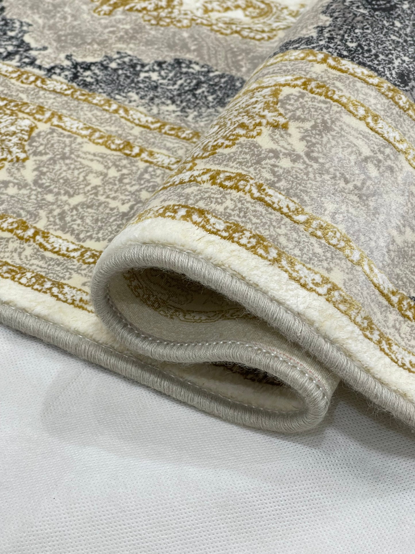 Irani Pure Acrylic 1200 Reeds Article -203-Off white Size : 3 ft width x 5 ft length (100cm x 150cm)