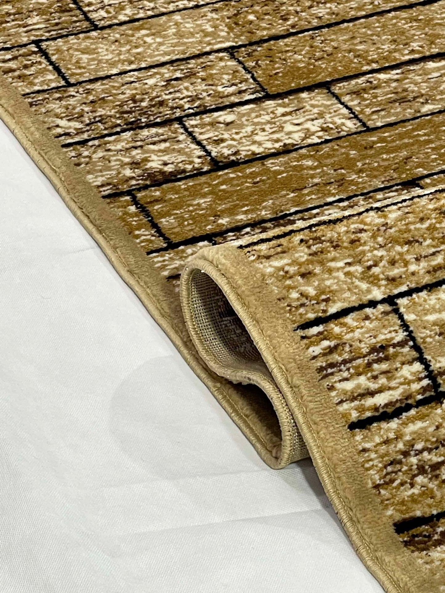 Modern polypropylene Rug,back woven(Article-1442-Beige)
Size : 5ft width  x 7.3ft length (150cm x 220cm)