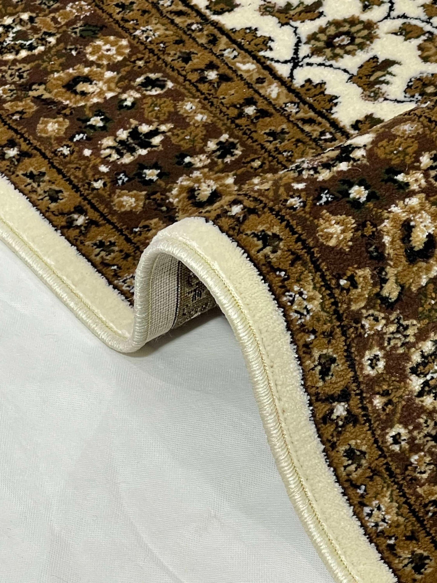 All over Persian polypropylene Rug,back woven(Article-140-off white)