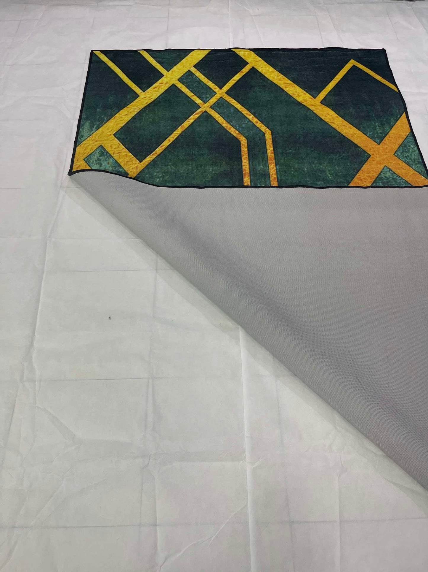 Modern Non-Woven TPR Anti Slip Rug.
Size : 5ft width  x 7.8ft length (150cm x 230cm)
Article-2703-Green